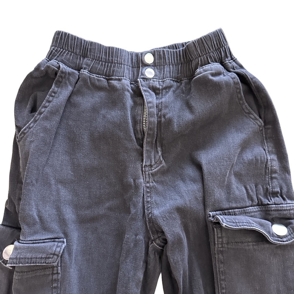 Hot Topic Charcoal Cargo Pants - Picture 3 of 5